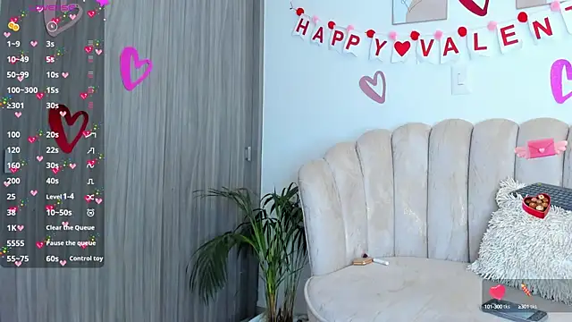 Tamaraa Serra online show from February 13, 2025, 4:50 pm