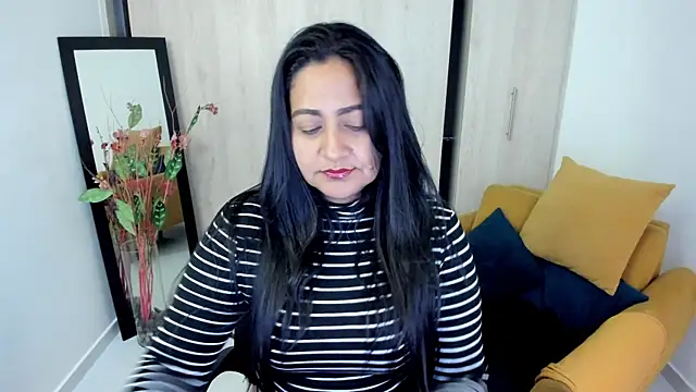 Snapshot of Adele_Sweett chatting on May 8, 2026, 12:21 pm Adele Sweett online show from May 8, 2026, 12:21 pm