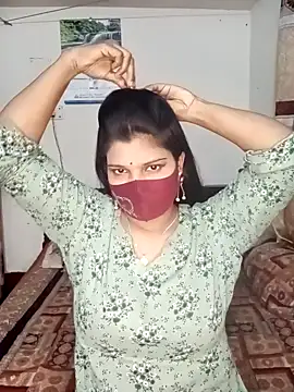 Hot-Angel  online show from January 6, 2025, 4:34 pm