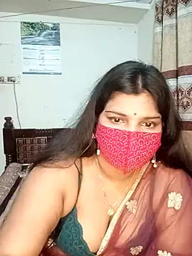 Hot-Angel  online show from January 13, 2025, 1:02 am