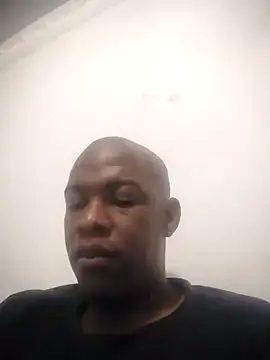 Snapshot of zuludog chatting on May 14, 2026, 3:46 am zuludog online show from May 14, 2026, 3:46 am