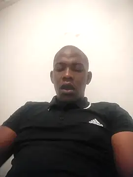Snapshot of zuludog chatting on May 18, 2026, 3:35 am zuludog online show from May 18, 2026, 3:35 am