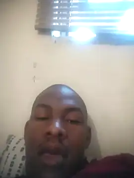 Snapshot of zuludog chatting on July 12, 2026, 6:04 am zuludog online show from July 12, 2026, 6:04 am