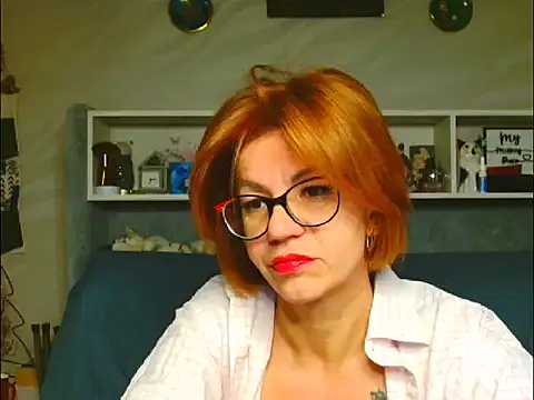 Natali3855 online show from November 1, 2025, 4:14 am