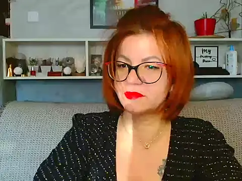 Natali3855 online show from May 16, 2026, 3:14 am