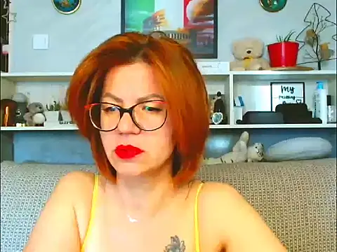 Natali3855 online show from May 29, 2026, 3:15 am