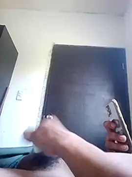 Deste223 online show from November 9, 2025, 3:10 pm