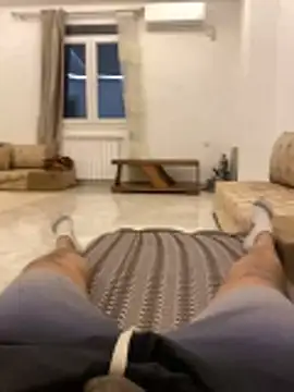 Lahcene online show from February 3, 2026, 9:31 pm