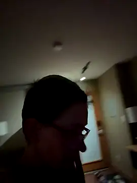 Snapshot of Stonermama666420 chatting on December 20, 2025, 4:08 am Stonermama666420 online show from December 20, 2025, 4:08 am