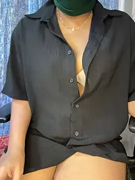 stylishpooja online show from December 12, 2024, 5:15 pm