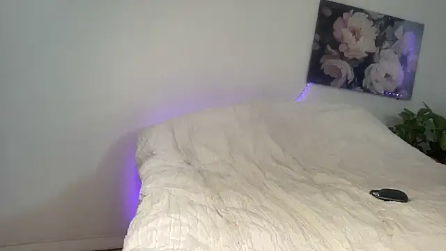 Snapshot of pamela69mike chatting on December 20, 2025, 7:59 am pamela69mike online show from December 20, 2025, 7:59 am