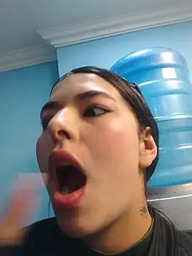 Snapshot of Noah_Jhonson chatting on March 22, 2025, 8:04 pm Noah Jhonson online show from March 22, 2025, 8:04 pm