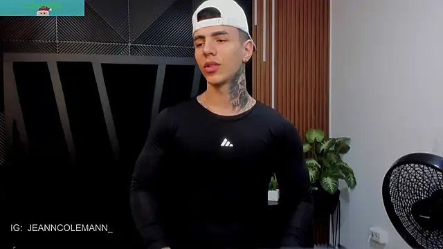 Flynn Riider online show from December 4, 2025, 3:21 pm