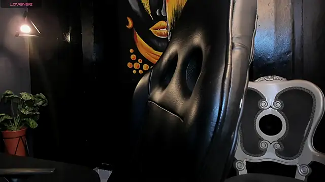 Flynn Riider online show from December 19, 2025, 6:26 pm