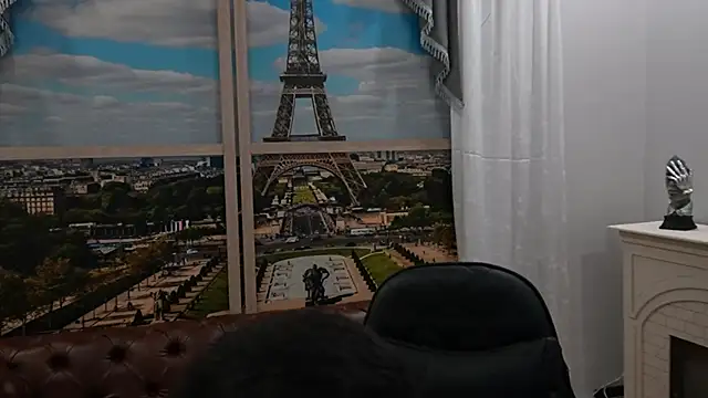 Snapshot of Flynn_Riider chatting on June 2, 2026, 5:48 pm Flynn Riider online show from June 2, 2026, 5:48 pm