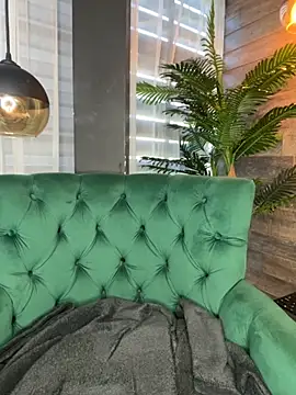 Snapshot of Nicole_Diva chatting on October 30, 2025, 6:04 am Nicole Diva online show from October 30, 2025, 6:04 am