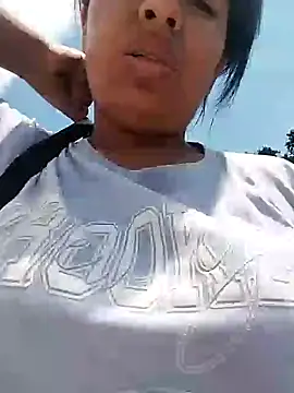 Danna-linyi online show from January 19, 2025, 6:32 pm