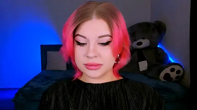 Snapshot of evaharve chatting on February 23, 2025, 5:23 am evaharve online show from February 23, 2025, 5:23 am