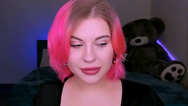 Snapshot of evaharve chatting on March 5, 2025, 9:15 pm evaharve online show from March 5, 2025, 9:15 pm