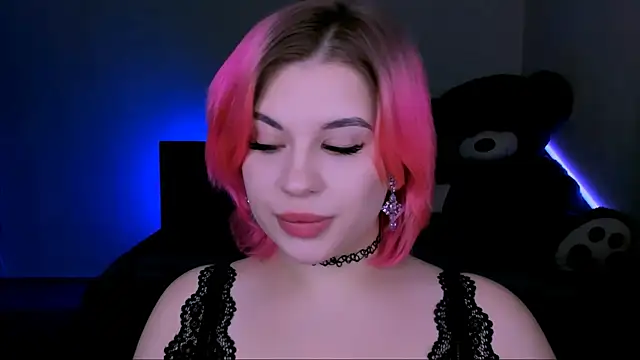 Snapshot of evaharve chatting on March 6, 2025, 10:04 pm evaharve online show from March 6, 2025, 10:04 pm