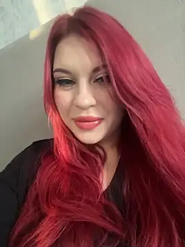 Snapshot of evaharve chatting on December 2, 2025, 6:19 am evaharve online show from December 2, 2025, 6:19 am