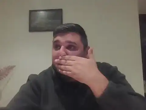  revianzip1 online show from January 7, 2025, 7:59 pm