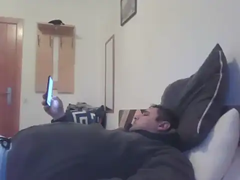  revianzip1 online show from February 15, 2025, 5:28 pm