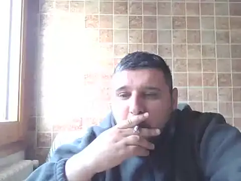  revianzip1 online show from February 28, 2025, 3:59 pm