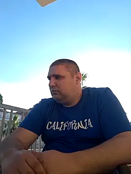  revianzip1 online show from April 17, 2026, 4:54 pm