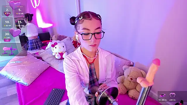 candy  monroe online show from March 7, 2026, 4:37 pm