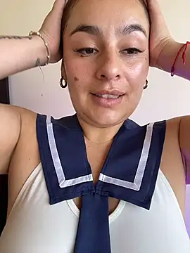 Gabriela-Parker  online show from December 17, 2025, 5:41 pm