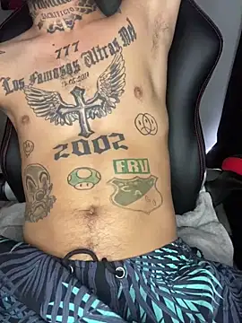 Snapshot of Junihn0 chatting on January 8, 2025, 9:34 pm Junihn0 online show from January 8, 2025, 9:34 pm