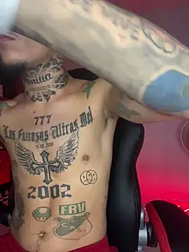 Snapshot of Junihn0 chatting on February 3, 2025, 4:41 pm Junihn0 online show from February 3, 2025, 4:41 pm