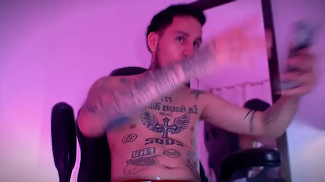 Snapshot of Junihn0 chatting on September 23, 2025, 8:56 pm Junihn0 online show from September 23, 2025, 8:56 pm