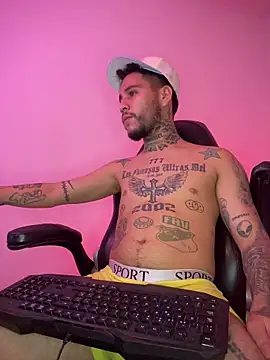 Snapshot of Junihn0 chatting on December 2, 2025, 6:41 am Junihn0 online show from December 2, 2025, 6:41 am