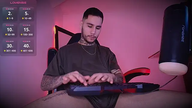 Snapshot of Junihn0 chatting on January 8, 2026, 7:05 pm Junihn0 online show from January 8, 2026, 7:05 pm