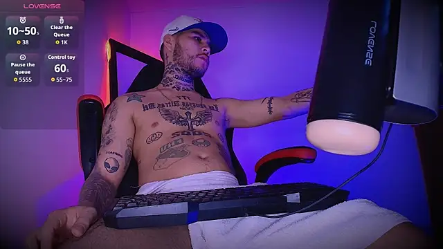 Snapshot of Junihn0 chatting on January 13, 2026, 7:19 pm Junihn0 online show from January 13, 2026, 7:19 pm