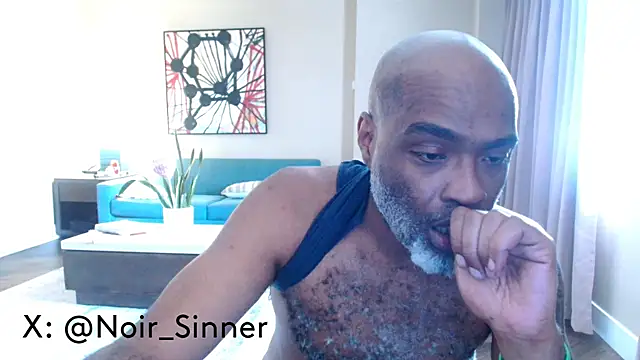 sinnernoir online show from February 17, 2026, 7:31 pm