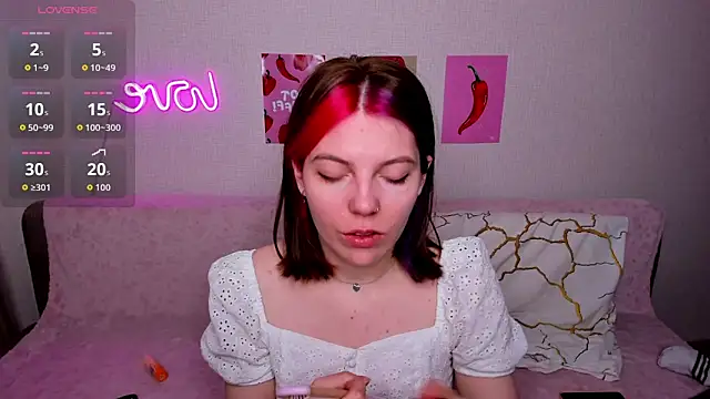 marie reyes  online show from February 18, 2026, 3:35 am