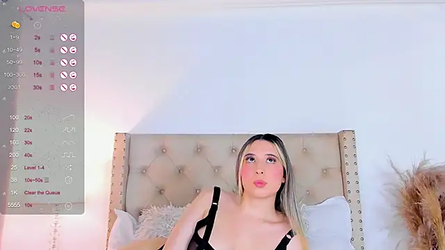 marilynrossy online show from January 3, 2025, 1:59 am