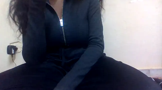 Snapshot of Tiny_busty chatting on December 26, 2024, 9:11 am Tiny busty online show from December 26, 2024, 9:11 am