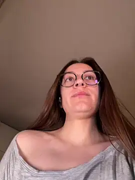 Lilly Soulmate online show from May 18, 2026, 3:13 am