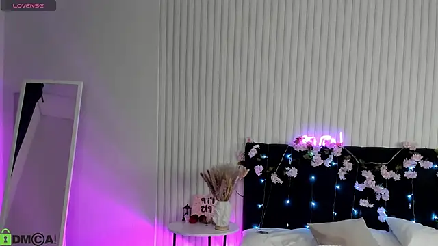 Snapshot of Lexy-Woorhez chatting on January 11, 2026, 11:26 am Lexy-Woorhez online show from January 11, 2026, 11:26 am