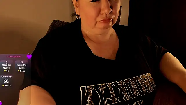 Snapshot of SexxyDreams1 chatting on February 18, 2025, 3:53 am SexxyDreams1 online show from February 18, 2025, 3:53 am