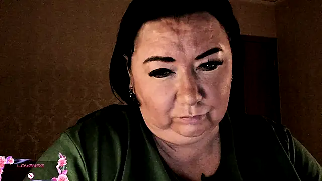 Snapshot of SexxyDreams1 chatting on December 5, 2025, 3:52 pm SexxyDreams1 online show from December 5, 2025, 3:52 pm