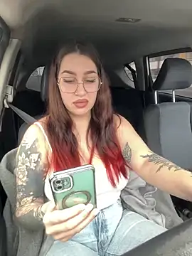 VikiDemi online show from February 28, 2025, 12:31 pm