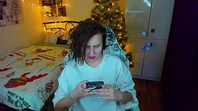 Snapshot of LinaTruly chatting on January 9, 2026, 10:00 pm LinaTruly online show from January 9, 2026, 10:00 pm