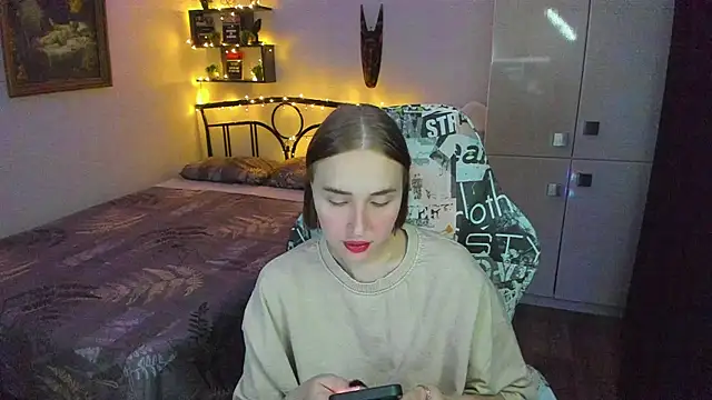 Snapshot of LinaTruly chatting on June 30, 2026, 9:05 pm LinaTruly online show from June 30, 2026, 9:05 pm