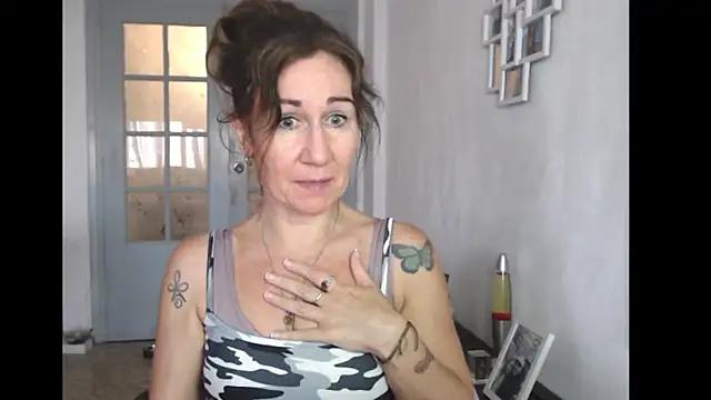 TamaraSweetxo online show from June 5, 2026, 3:51 pm