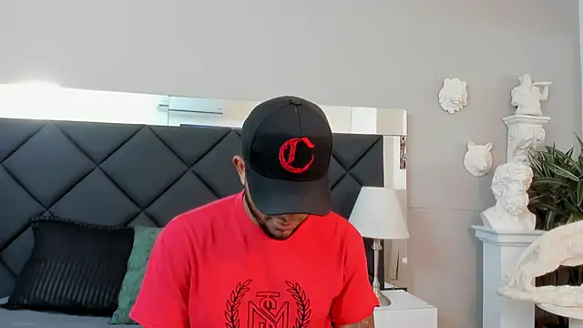 Snapshot of Robin_Rief chatting on November 27, 2025, 3:41 am Robin Rief online show from November 27, 2025, 3:41 am